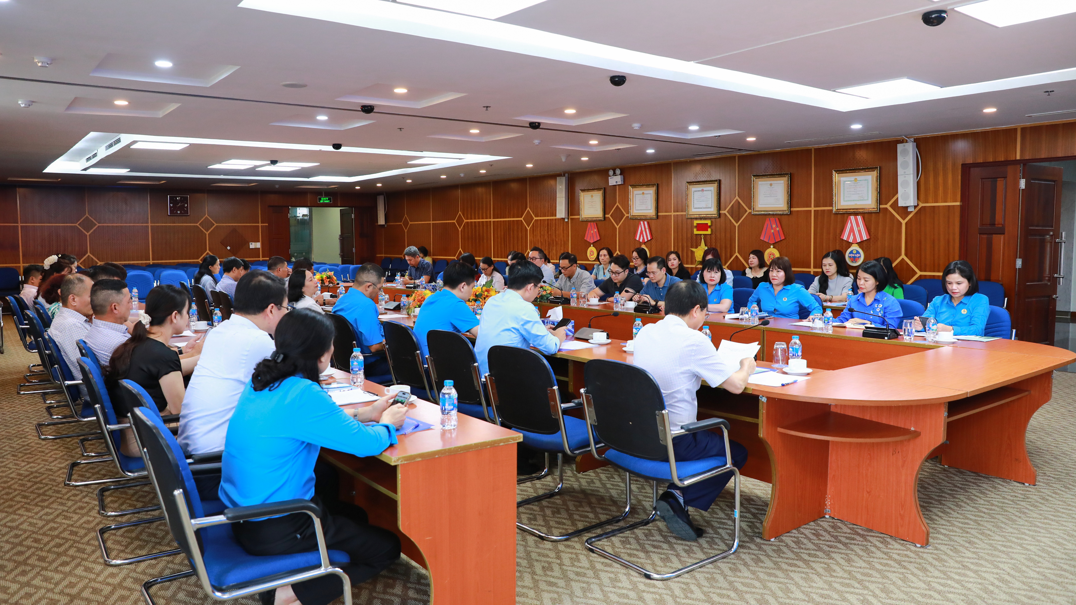 Hội nghị sơ kết công tác Công đoàn 6 tháng đầu năm, triển khai nhiệm vụ 6 tháng cuối năm 2025 và tập huấn nghiệp vụ công tác