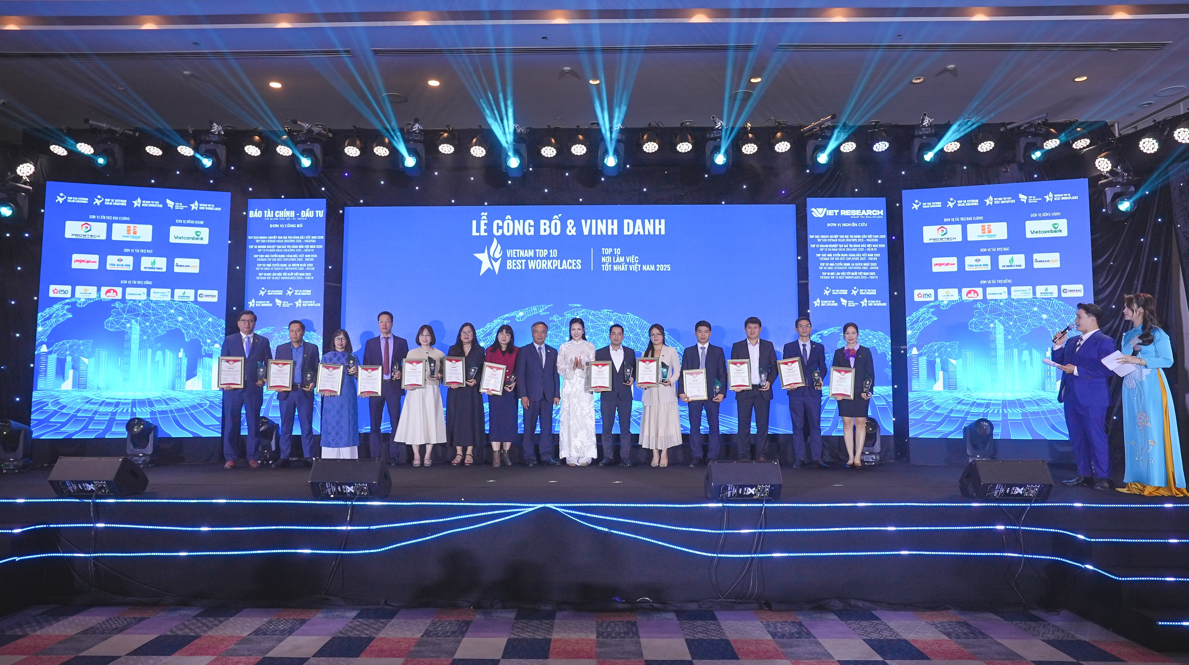 VINACONEX tiếp tục khẳng định vị thế nhà tuyển dụng hàng đầu ngành Xây dựng