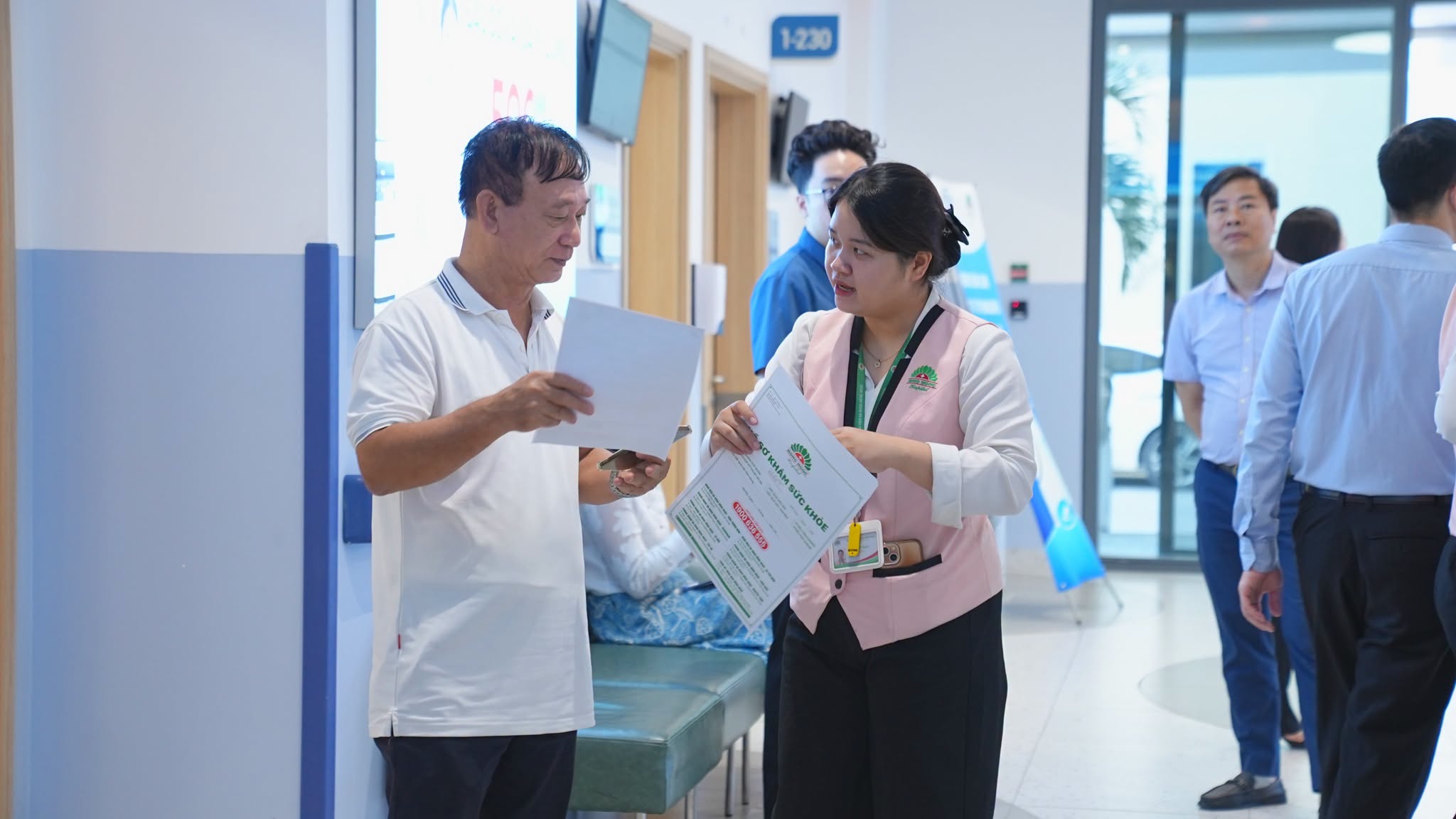 VINACONEX chăm sóc sức khỏe người lao động